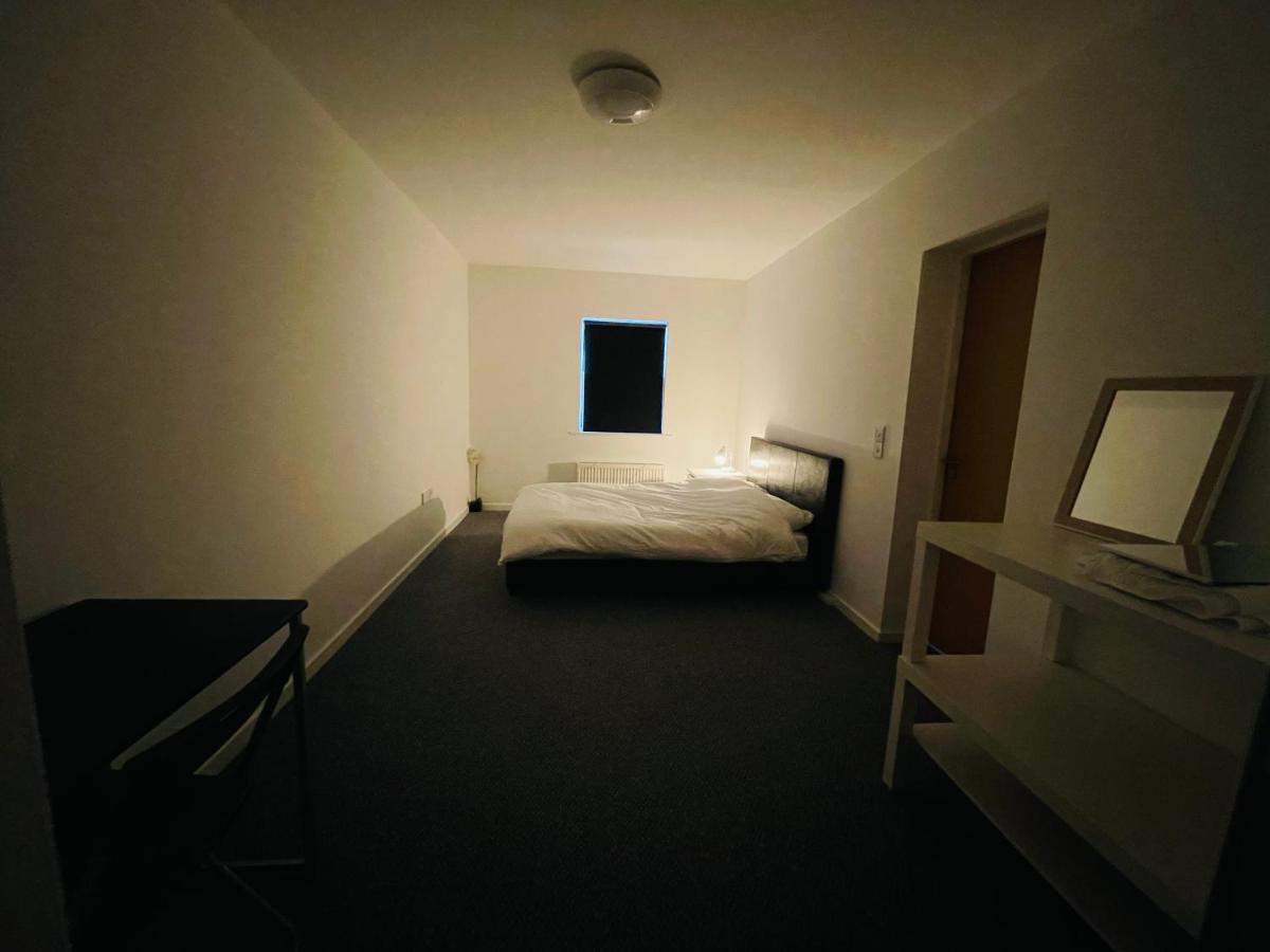 En-suite for Family,couple&females Lancaster Extérieur photo