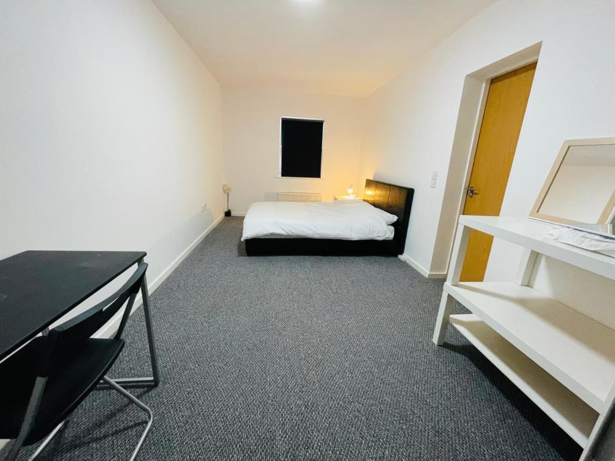 En-suite for Family,couple&females Lancaster Extérieur photo